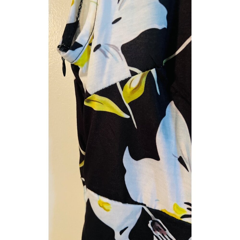 Sleeveless Floral Lily Black & White Dress With Ruffle Hem - Size L - Picture 2 of 3